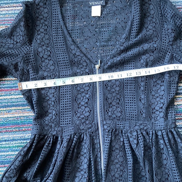 VENUS black lace peplum top size 10 - Picture 6 of 7
